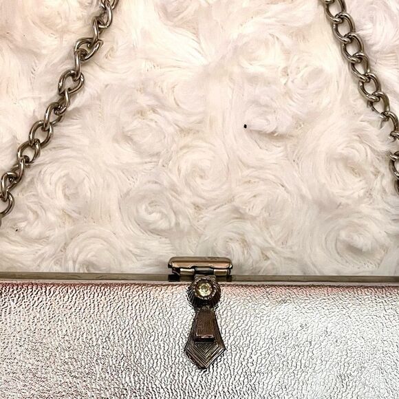 Vintage 1960s Silver Leather Clutch Convertible Handbag - Picture 5 of 8